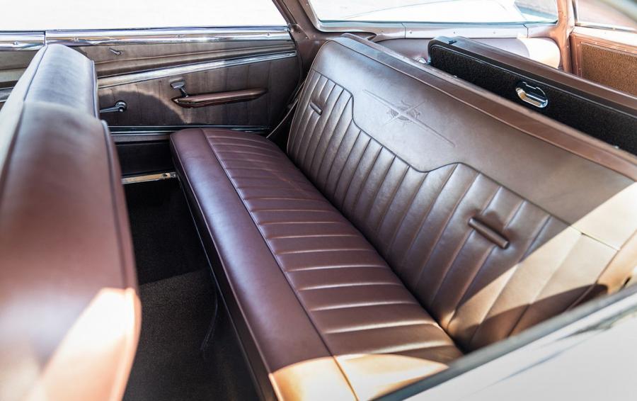 Интерьер Dodge Polara Station Wagon 1960 года  (фото 23 из 53)